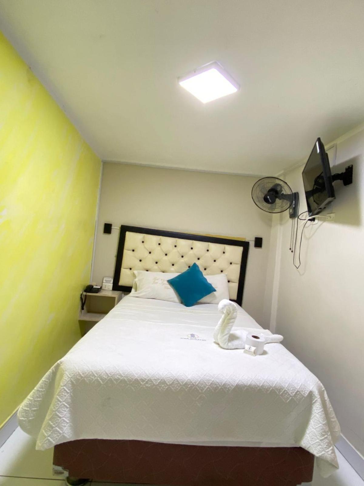 Hotel Jose Ignacio Chepén Dış mekan fotoğraf